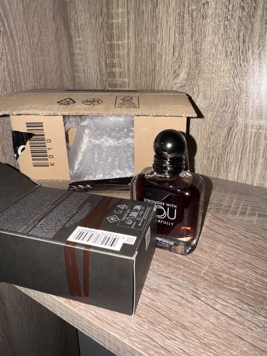 Armani Emporio Stronger With You Powerfully