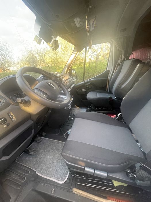 Renault Master 2022, 10 Europaleti