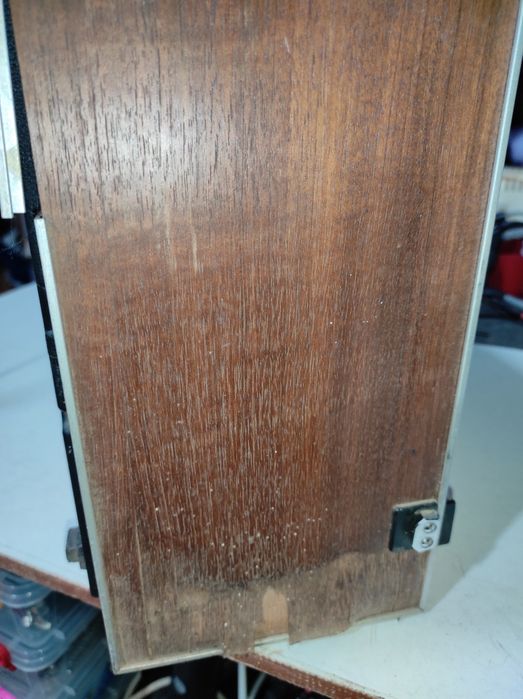 Philips N4510 pornește, pentru piese sau reparatie