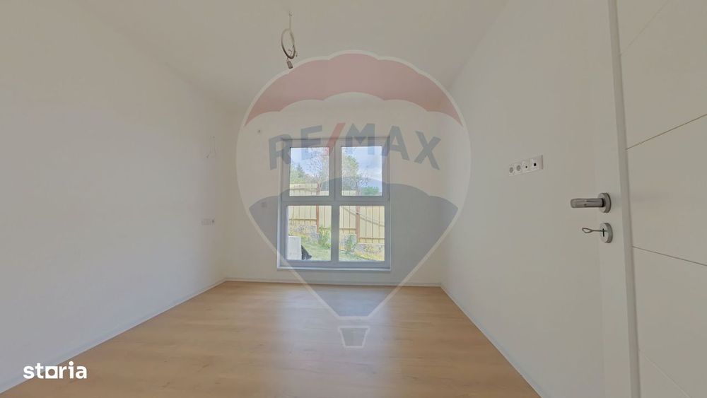Casa/vila cu 5 camere, comision 0% la cumparator