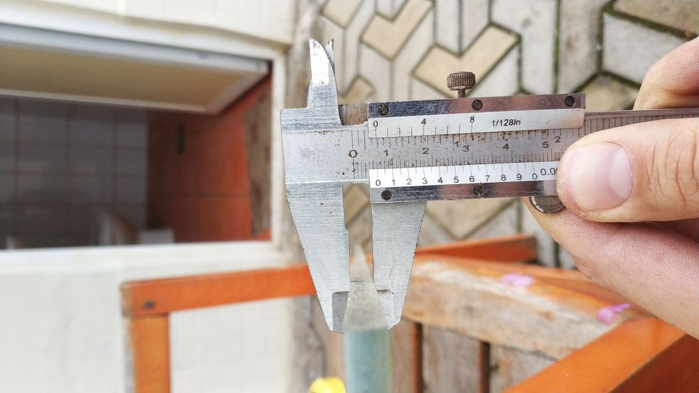 Sticla floot cu folie securizată cantuita 6mm