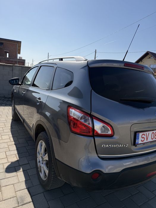 Nissan Qashqai +2