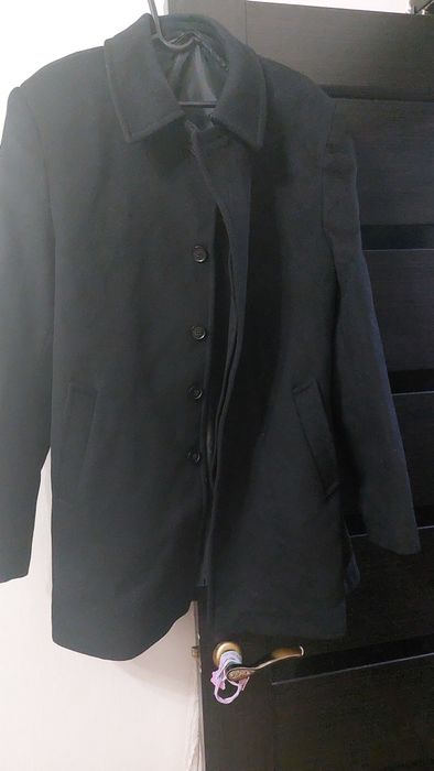 Чёрное зимние пальто б/у