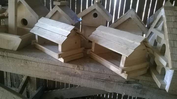 Căsuțe pentru păsări