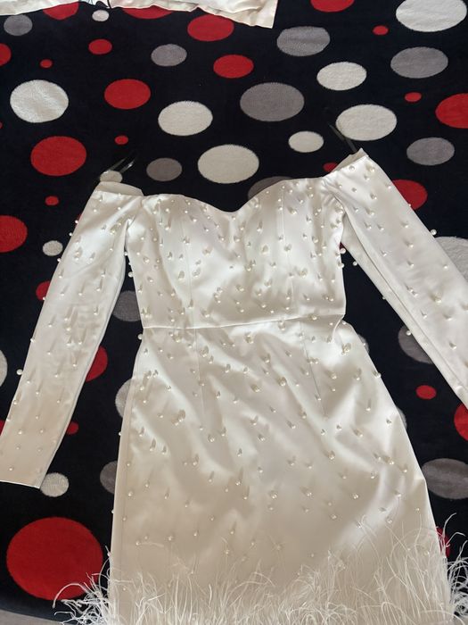 Rochie cu perle alba de cununie