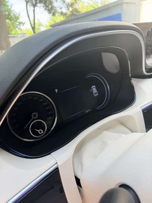 Genesis GV70 Ev Dual motor