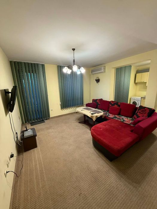 Двустаен апартамент, под наем, кв. Победа