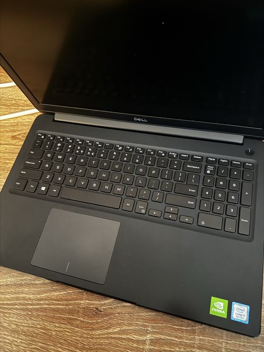 Dell latitudine 3500 laptop