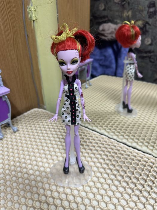 Продам куклу  монстр хай!