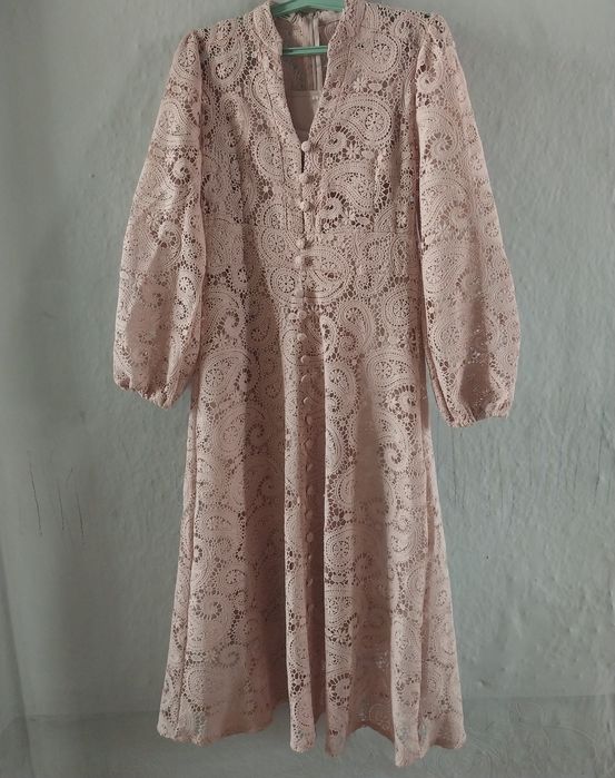 Продам платье на торжество