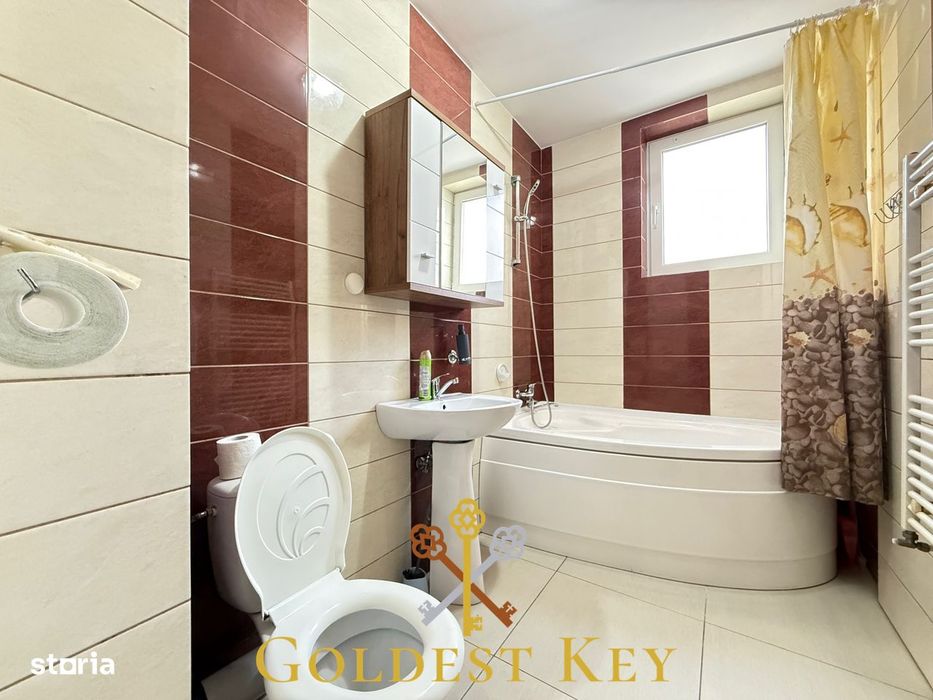 Apartament spatios cu 2 dormitoare, balcon, terasa si parcare! Eroilor