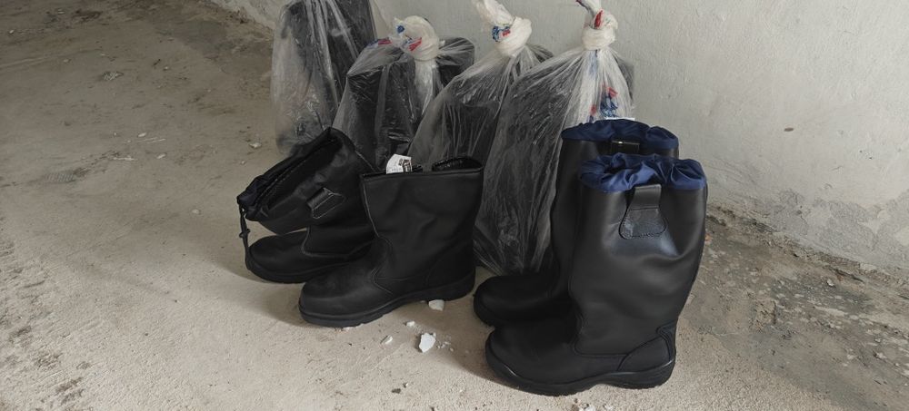 Сапоги зимние летние