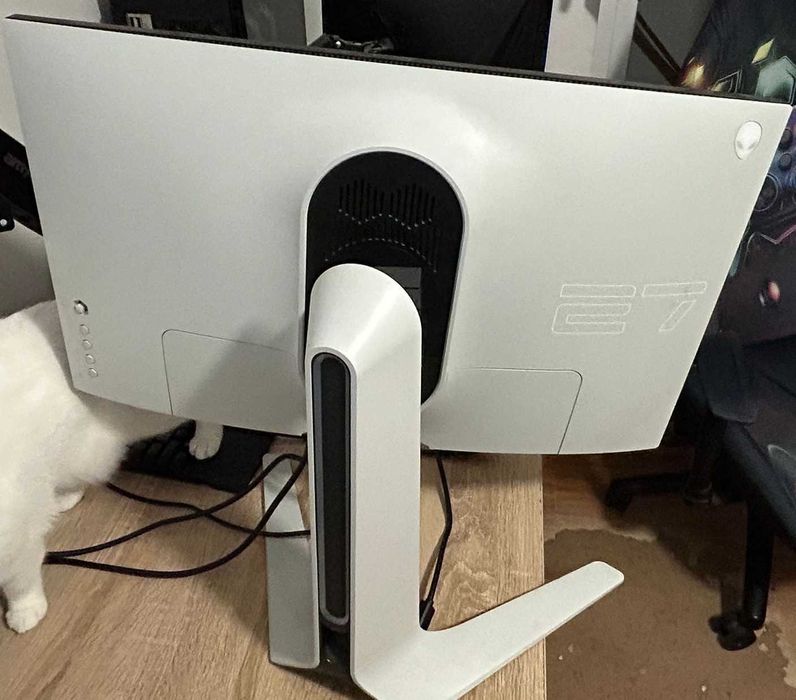 Monitor Dell Alienware AW2720HFA