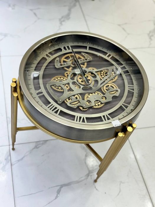 Часы журнальный столик люксовые падароки  серьёзно людей