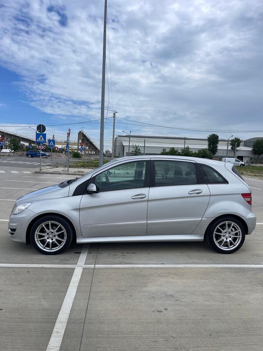 Mercedes-Benz B200 CDI 2011