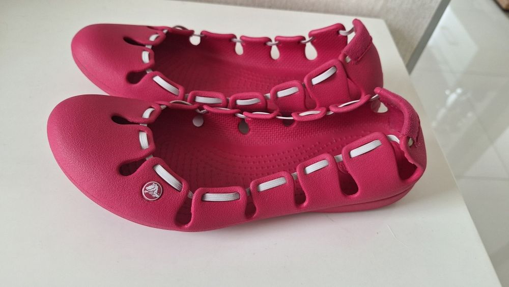 balerini pentru dame/fete Crocs nr 38/w7