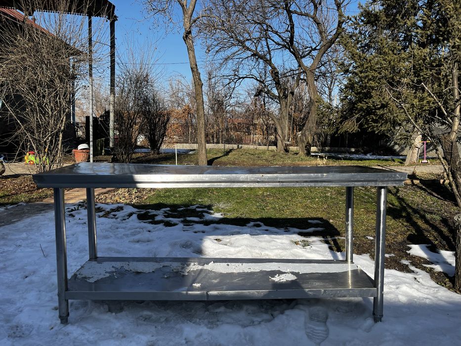 Разделочные столы 2 шт