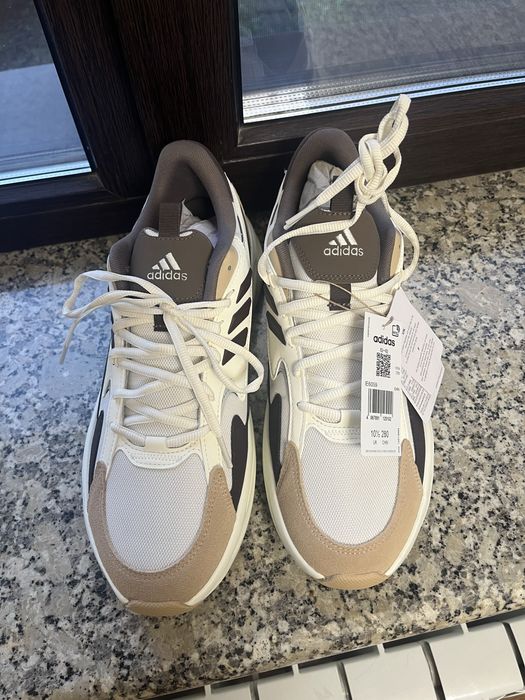 Кроссовки Adidas Ozwave