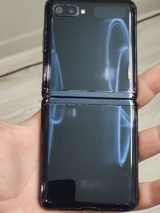 Galaxy z flip 1 рабочий