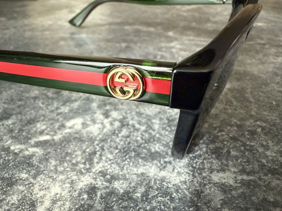 Продавам слънчеви очила Gucci