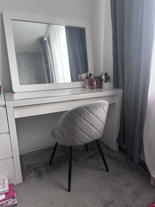 Тоалетка от Икея + огледало