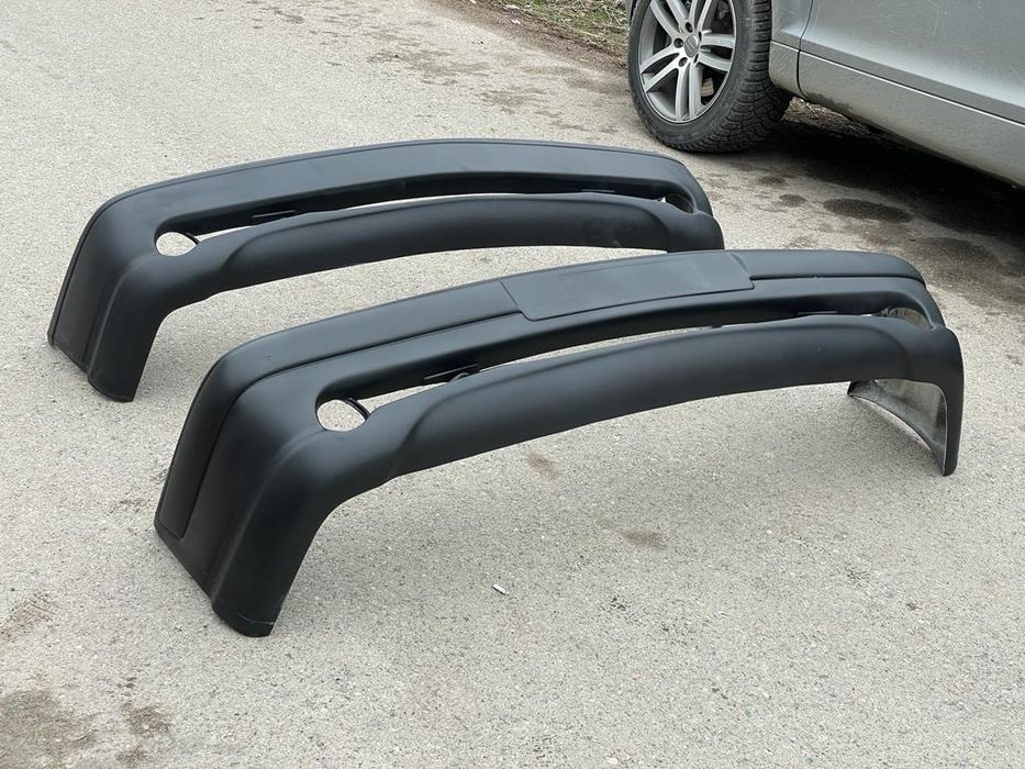 Бампер на  Мерседес