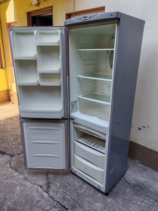 Vând combina frigorifica LG