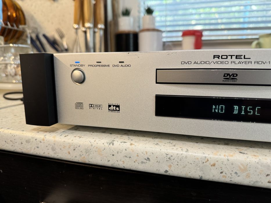 DVD Rotel RDV-1050e