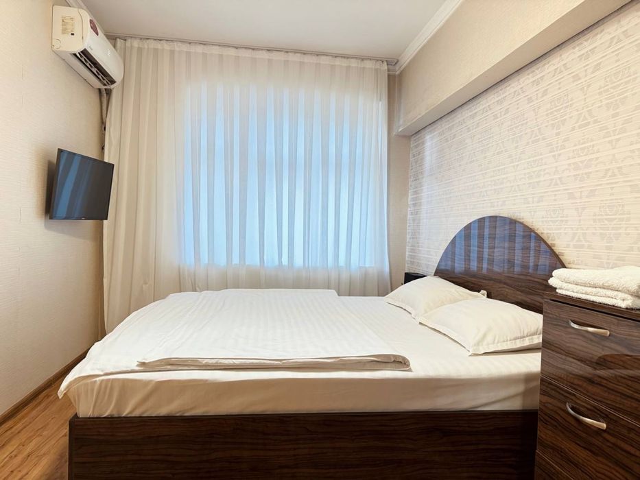 Посуточно Ц-5 самый центр спальный район