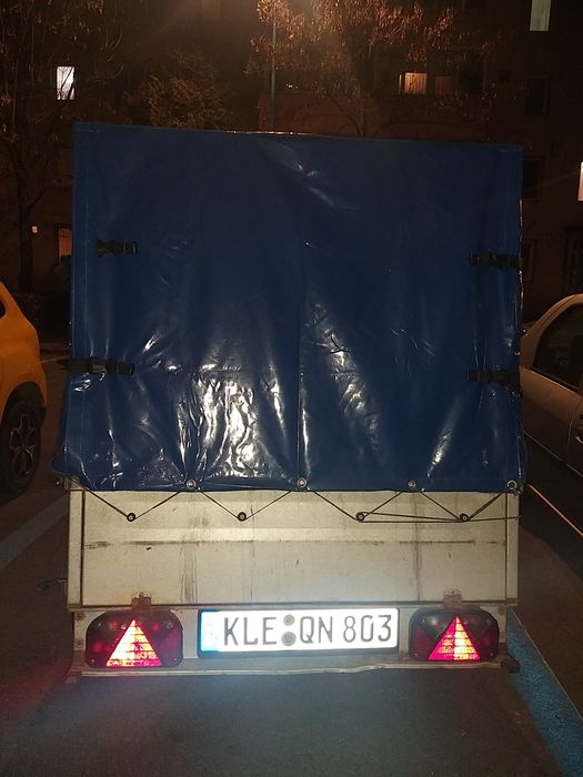 Vand remorca 2017 de 750kg 850€