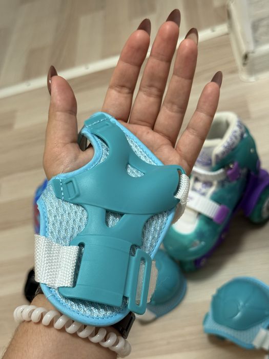 Прдам ролики новые