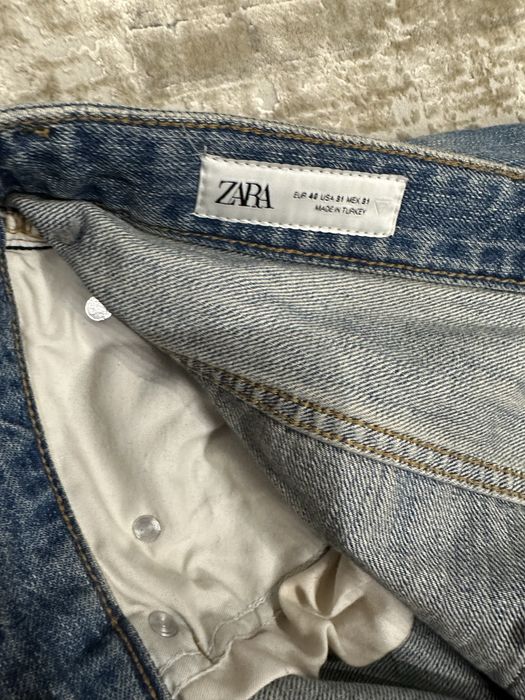 Zara Straight Jeans