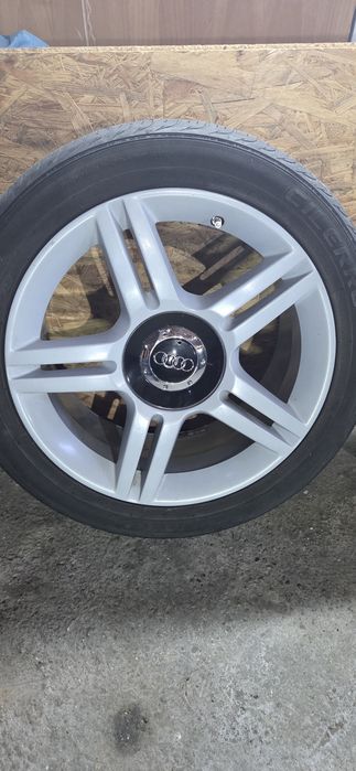 AUDI S6 джанти със гуми 235/45/17  7,5J×17. ET45. 5×112 цо56,6