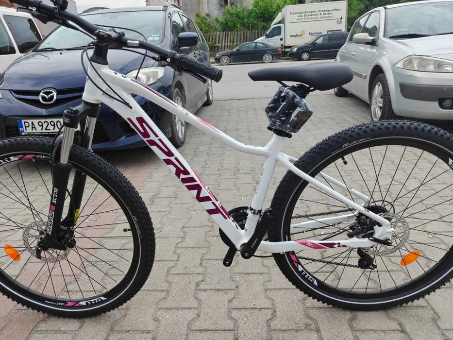 Промо велосипед 27.5" Sprint MAVERICK LADY S бял