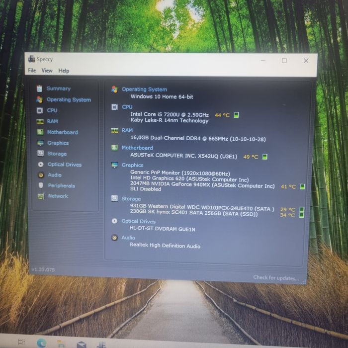 Asus I5-7200U, 16Gb Ram