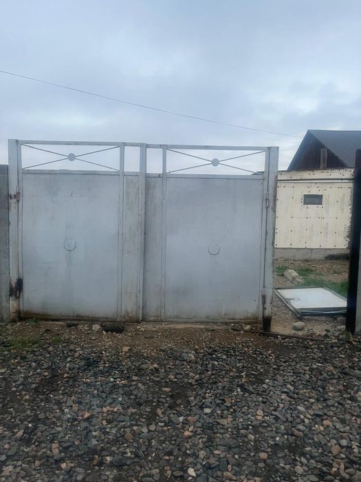 Ворота с калиткои