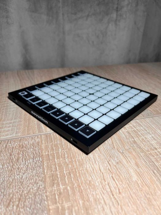Novation Launchpad Mini MK3