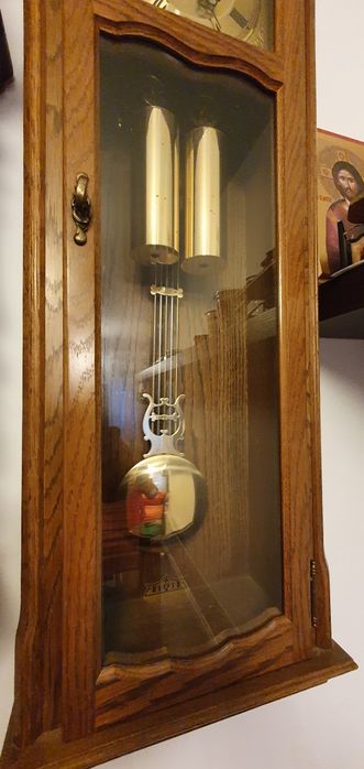 Ceas de perete  cu pendul