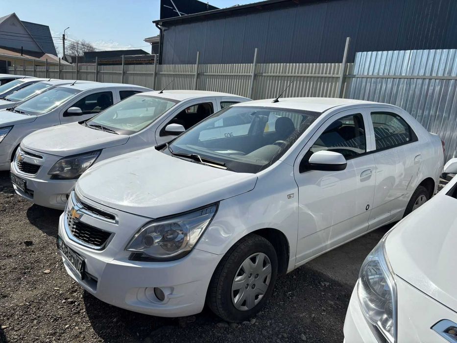 Таксиде жұмысқа арналған автокөліктер жалға беріледі