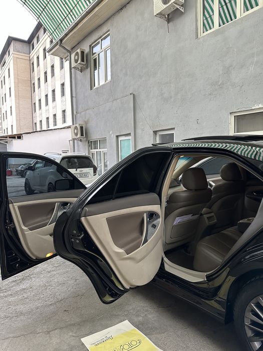 Toyota camry 40 черный  цвет