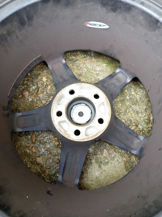 Джанти с гуми 16 5x108 Volvo Ford Peugeot