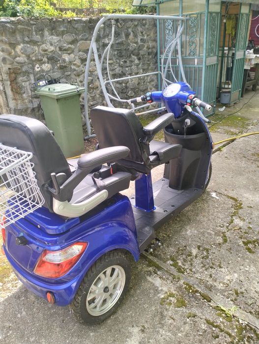 Tricicletă electrica cu doua locuri ZT 18