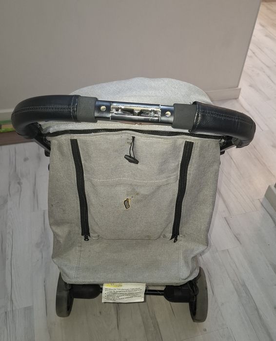 Раскладная детская коляска