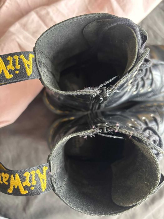 Обувки Dr. Martens