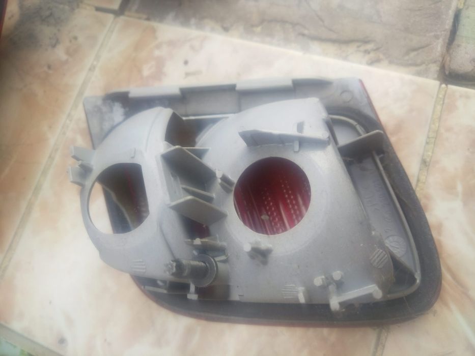 Ляв стоп комплект за BMW Е46