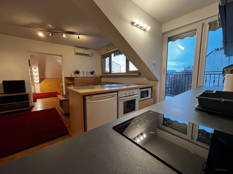 Дава се под наем Двустаен апартамент в София, Оборище - 55 кв.м за 648.21 € - Снимка #7