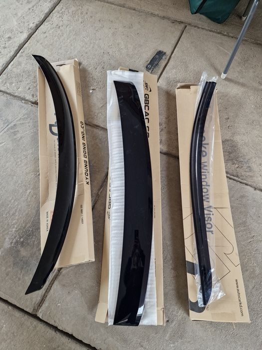 Продам спойлер ветровики и ветровик на задний лобовой в орегинале