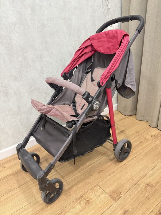 Продается коляска hb