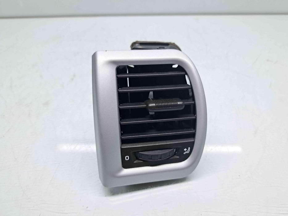 Grila aerisire dreapta Skoda Fabia 2 (5J, 542) [Fabr 2007-2014] 5J081