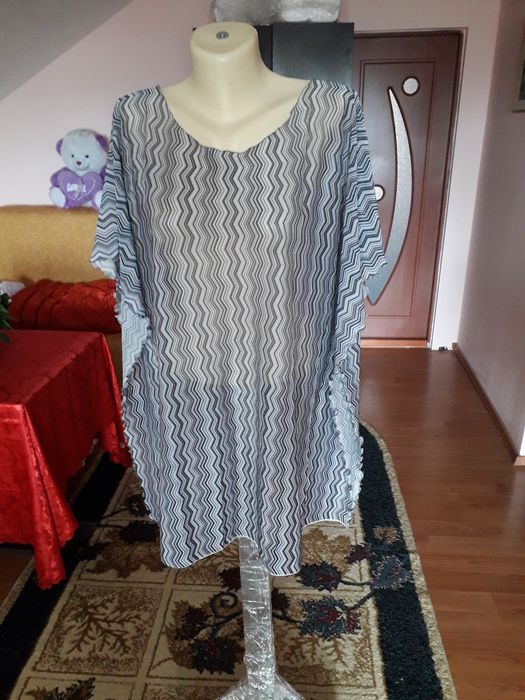 Tunica pentru plajă